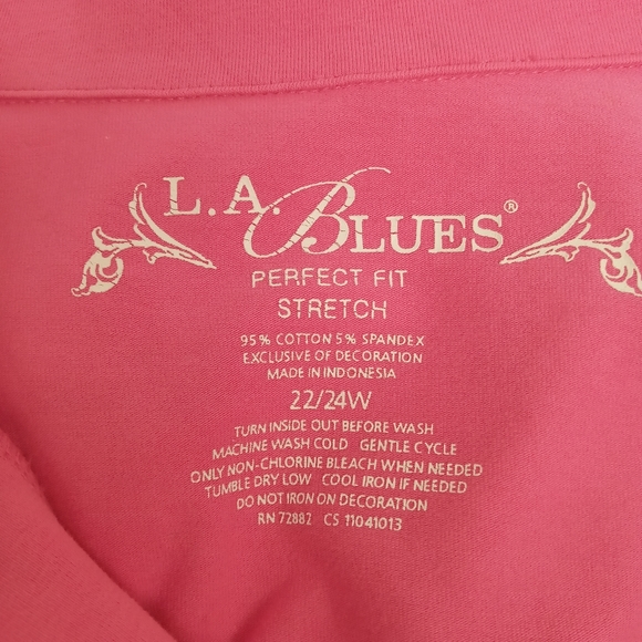 22/24W PINK L.a. blues perfect fit stretch FLAT sequins v neck detail collar top - Picture 6 of 9